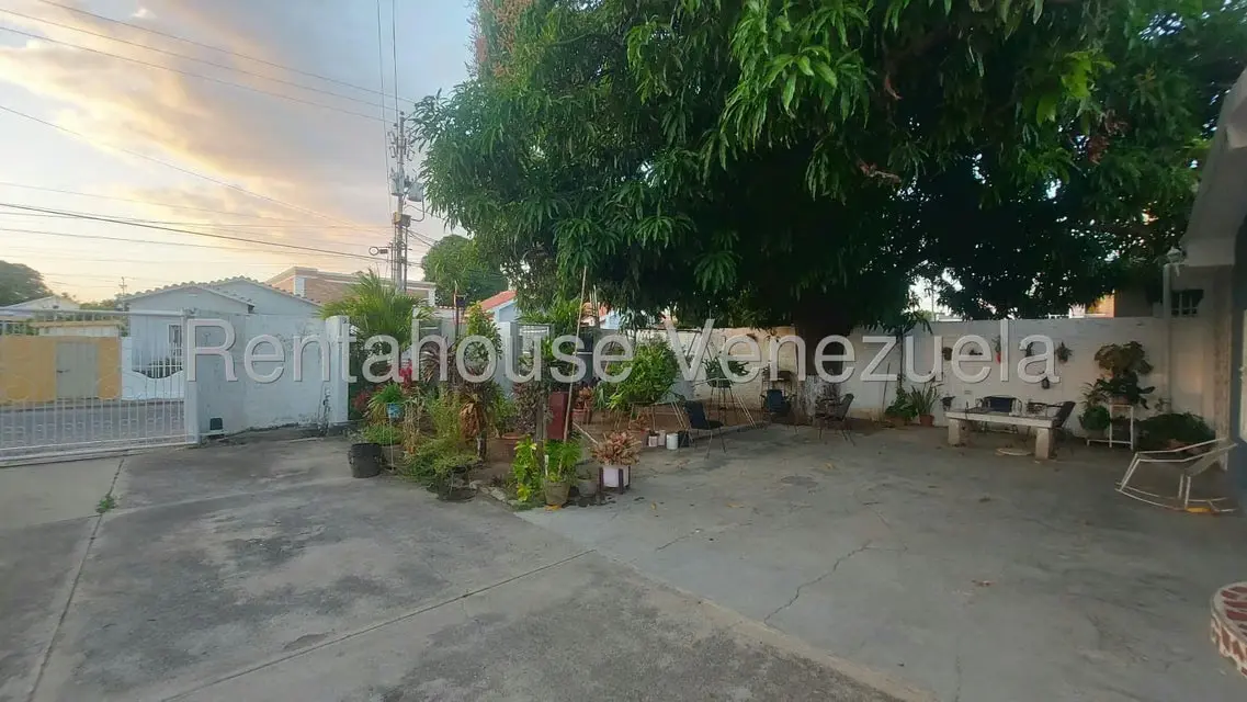 Casa (1 Nivel) en Venta en Ambrosio, Zulia - 16