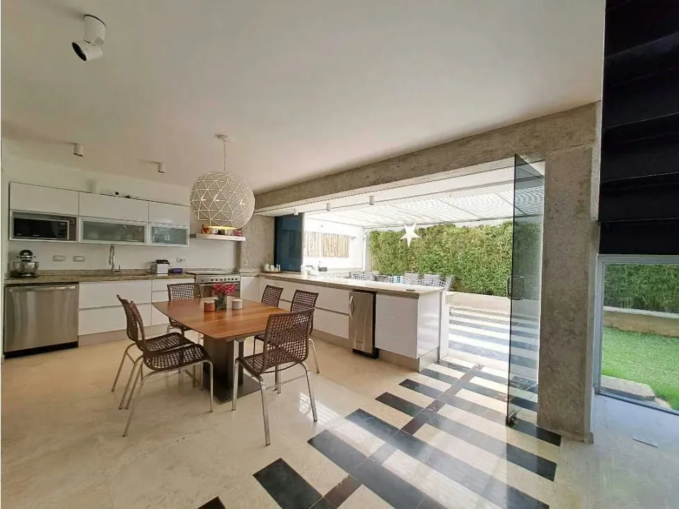 Se vende PB 202m2 El Solar Del Hatillo 5327 - 8