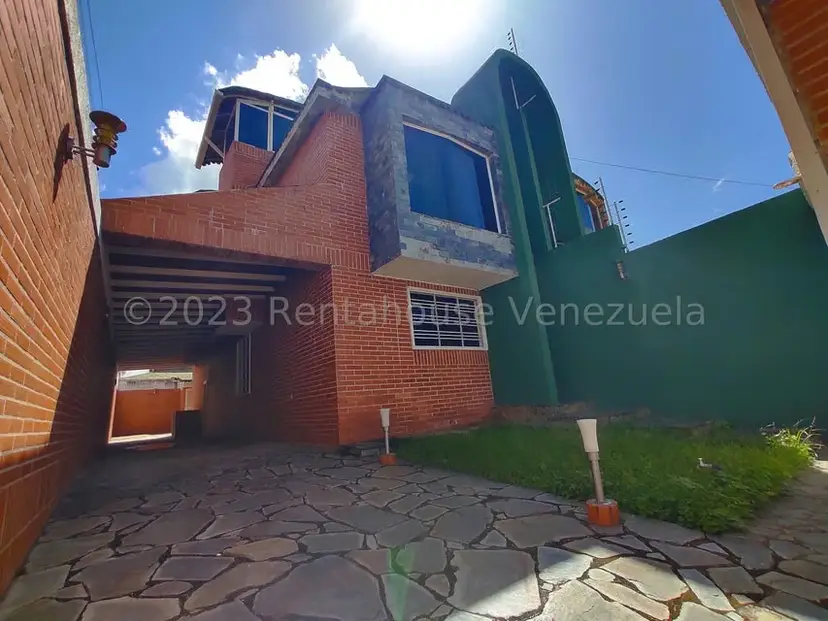 Casa (Multipes Niveles) en Venta en San Pablo, Aragua