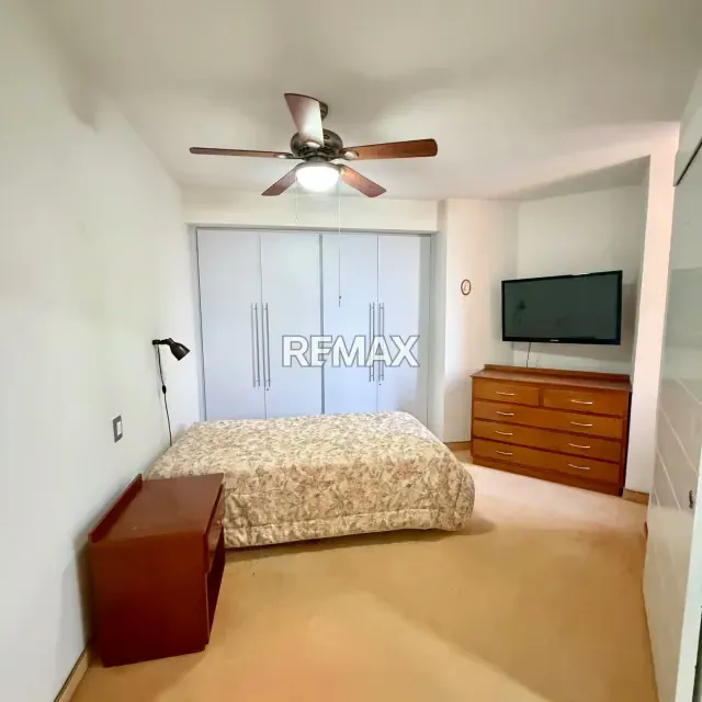 En alquiler apartamento amoblado diagonal a Lago Mall - 5