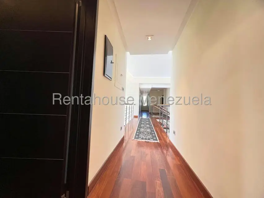 Casa (Duplex) en Venta en La Lagunita Country Club, Distrito Metropolitano - 22