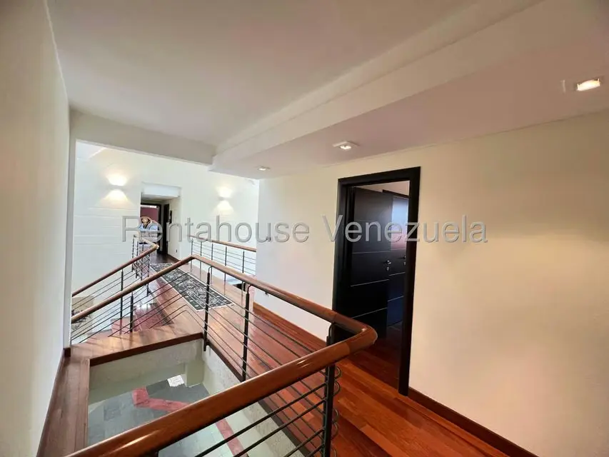 Casa (Duplex) en Venta en La Lagunita Country Club, Distrito Metropolitano - 33