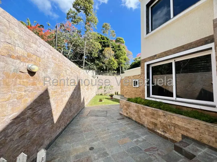 Casa (Duplex) en Venta en La Lagunita Country Club, Distrito Metropolitano - 64
