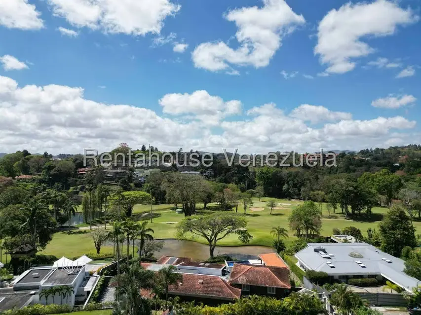 Casa (Duplex) en Venta en La Lagunita Country Club, Distrito Metropolitano - 70
