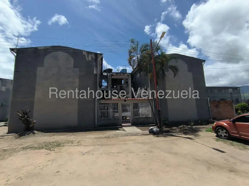 Apartamento (1 Nivel) en Venta en La Mora I, Aragua - 19