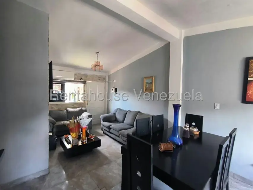 Apartamento (1 Nivel) en Venta en La Mora I, Aragua - 5