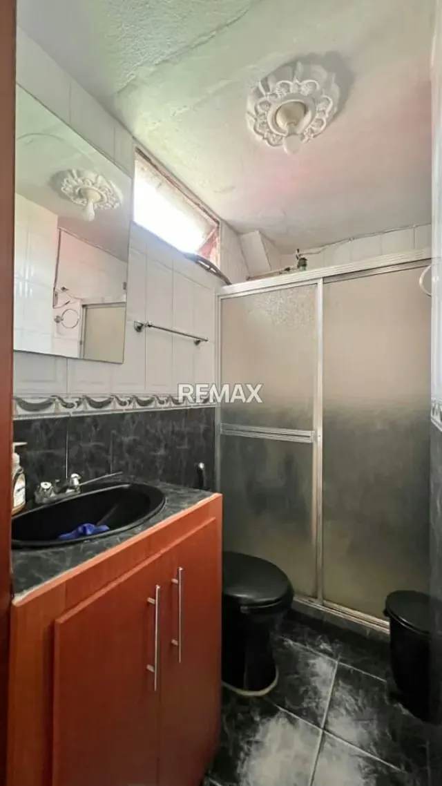 EN VENTA APARTAMENTO EN PIRINEOS 2 - 7