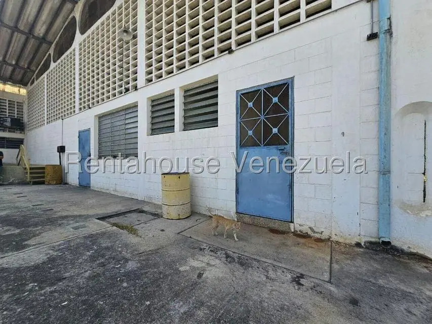 Local Comercial en Venta en Zona Industrial 1, Lara - 12