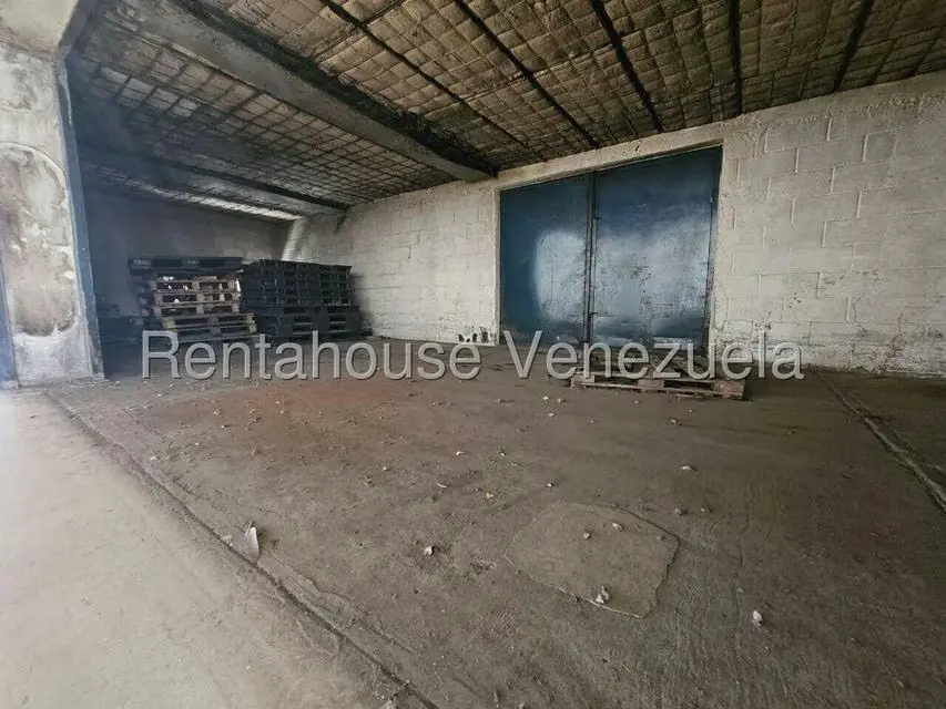 Local Comercial en Venta en Zona Industrial 1, Lara - 25