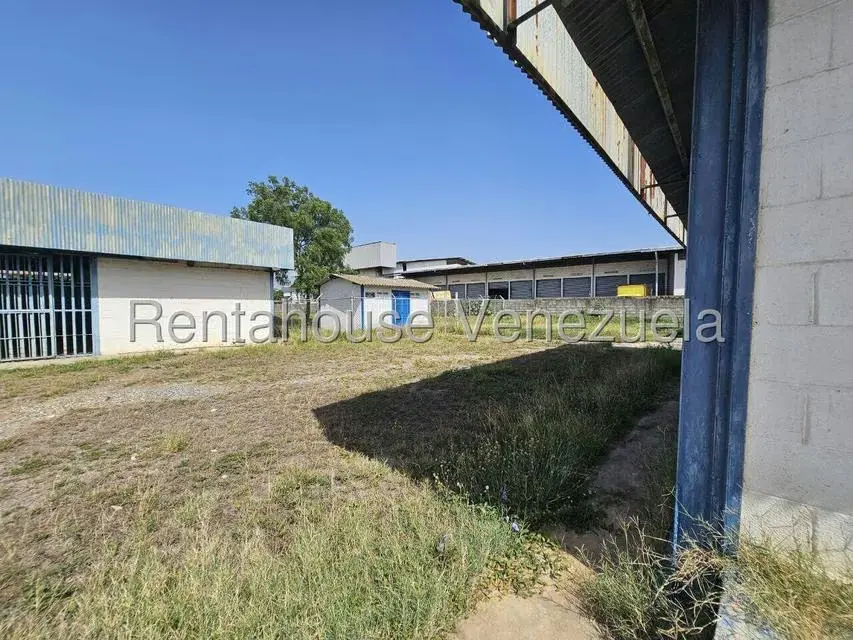 Local Comercial en Venta en Zona Industrial 1, Lara - 43