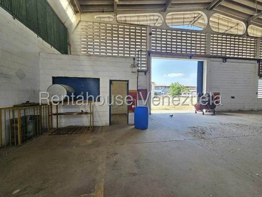 Local Comercial en Venta en Zona Industrial 1, Lara - 49