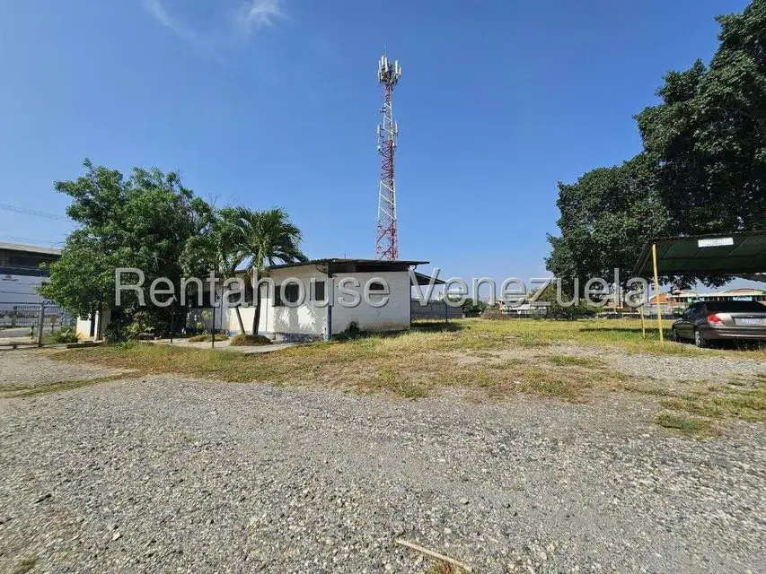 Local Comercial en Venta en Zona Industrial 1, Lara - 54