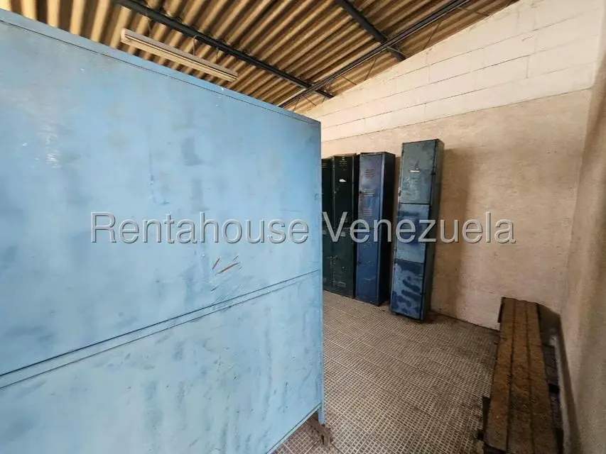 Local Comercial en Venta en Zona Industrial 1, Lara - 64