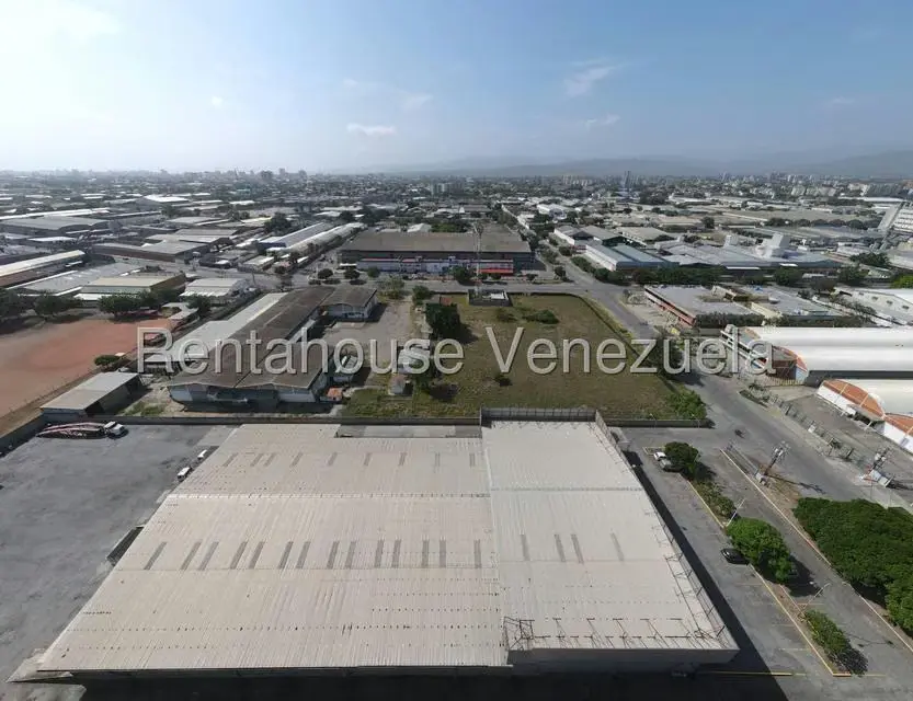 Local Comercial en Venta en Zona Industrial 1, Lara - 69