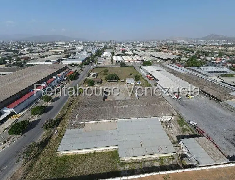 Local Comercial en Venta en Zona Industrial 1, Lara - 71