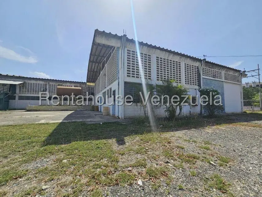 Local Comercial en Venta en Zona Industrial 1, Lara - 10