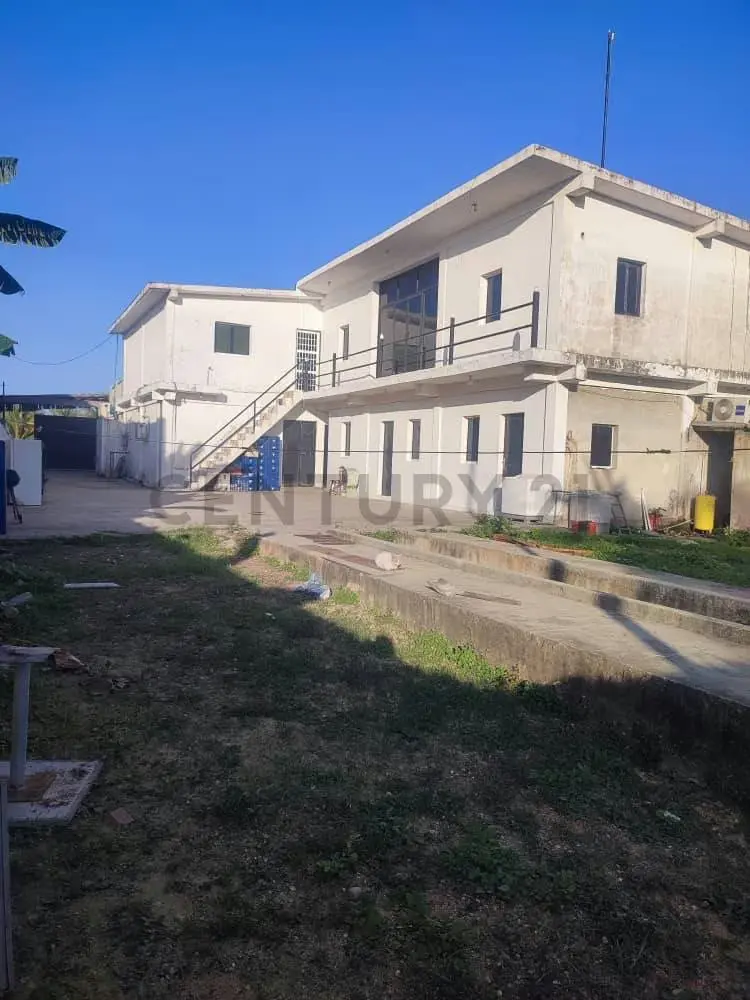 CASA COMERCIAL DE OPORTUNIDAD EN BOCA DE AROA - 3