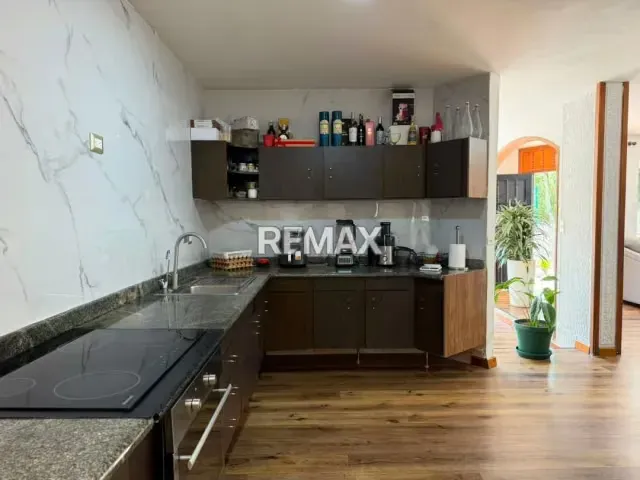 En Venta Amplia quinta Urb Privada Av Sucre, las lomas parte baja - 16