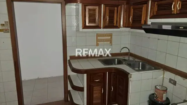 EN VENTA APARTAMENTO EN RESIDENCIA PARQUE NAPOLI LOS NISPERO VALENCIA - 4