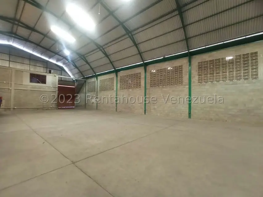 Local Comercial en Venta en Zona Industrial 2, Lara - 16