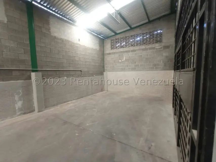Local Comercial en Venta en Zona Industrial 2, Lara - 21