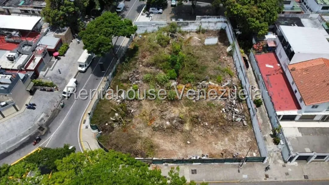 Terreno (Residencial) en Venta en Altamira, Distrito Metropolitano - 7