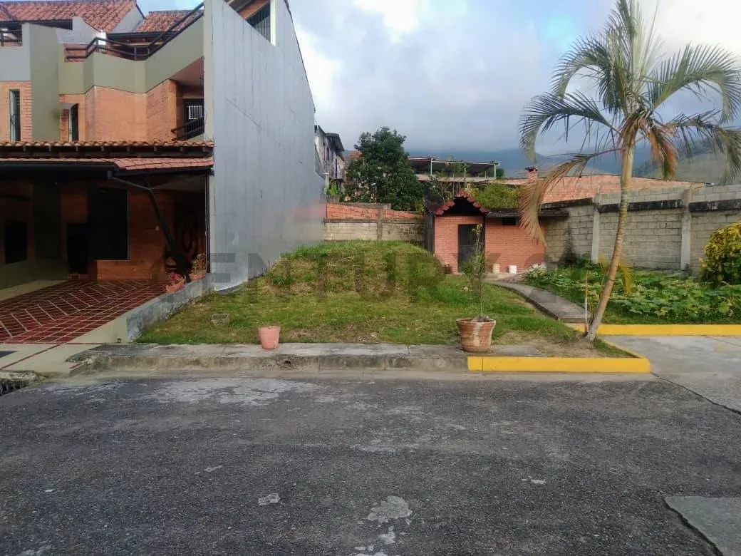 Parcela en Venta - 4