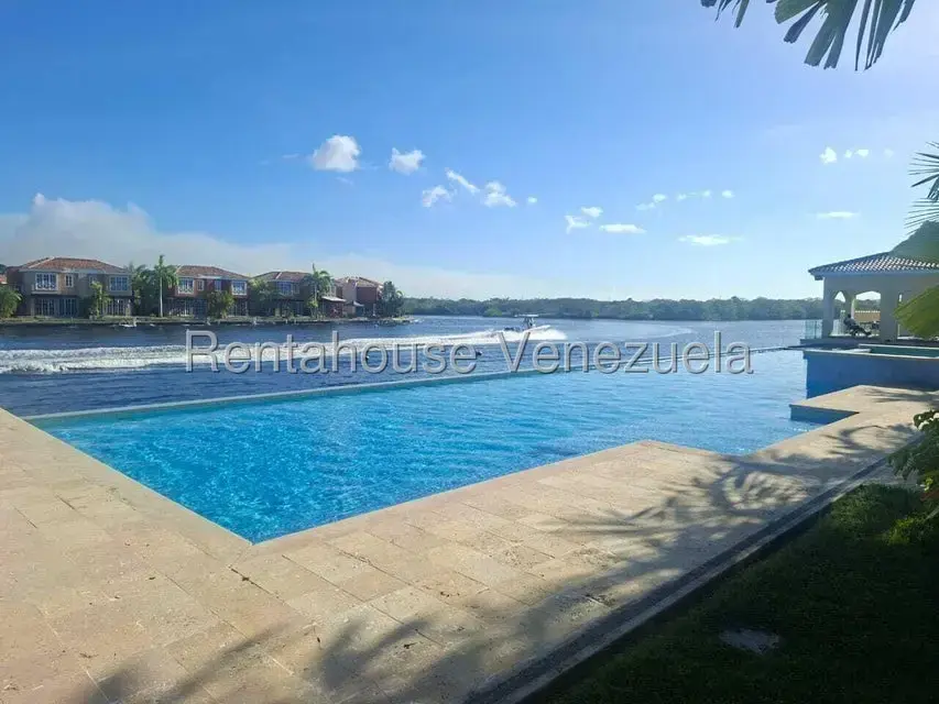 Apartamento (Duplex) en Venta en Puerto Encantado, Miranda - 21