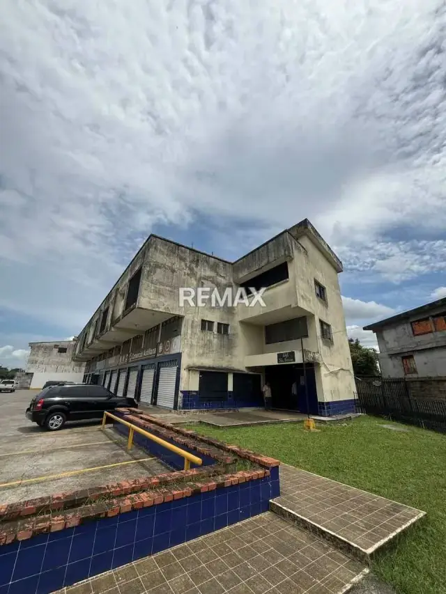 En venta edificio Santa Teresa, Compuesto por 12 oficinas