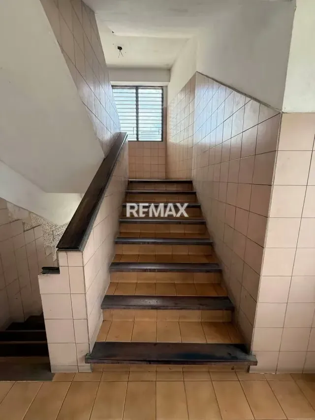 En venta edificio Santa Teresa, Compuesto por 12 oficinas - 14