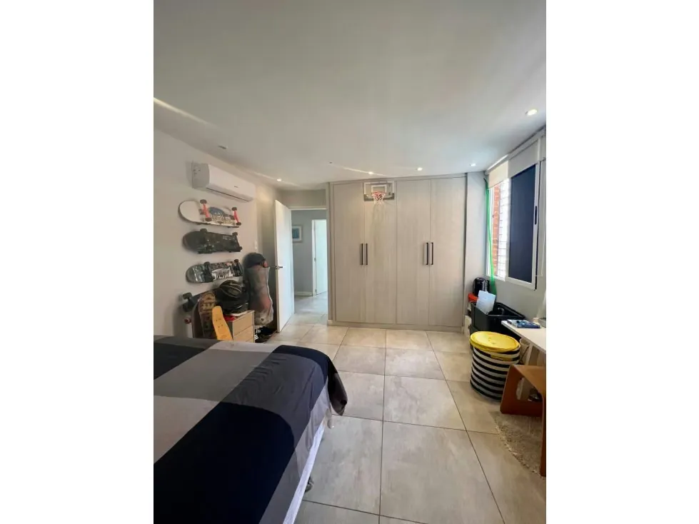 Apartamento Duplex en Venta en Loma Linda 3H/ 3B/ 3P/ 1M - 26