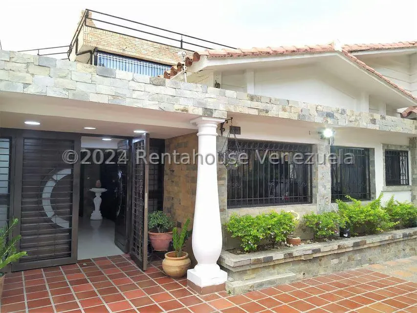 Casa (Multipes Niveles) en Venta en Santa Monica, Distrito Metropolitano