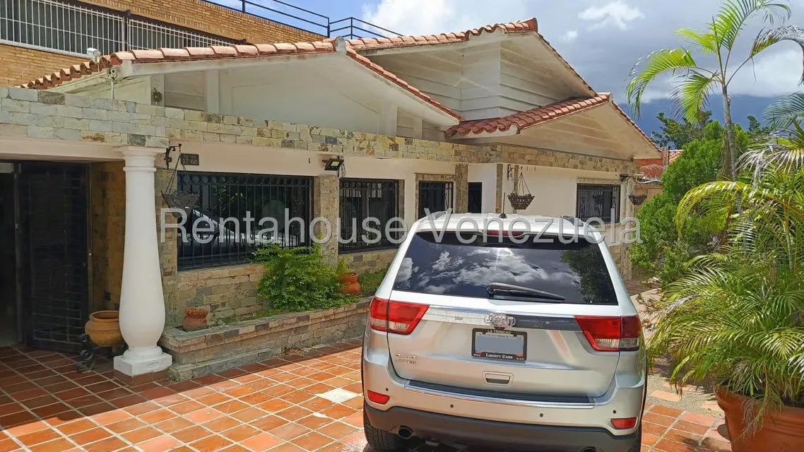 Casa (Multipes Niveles) en Venta en Santa Monica, Distrito Metropolitano - 3