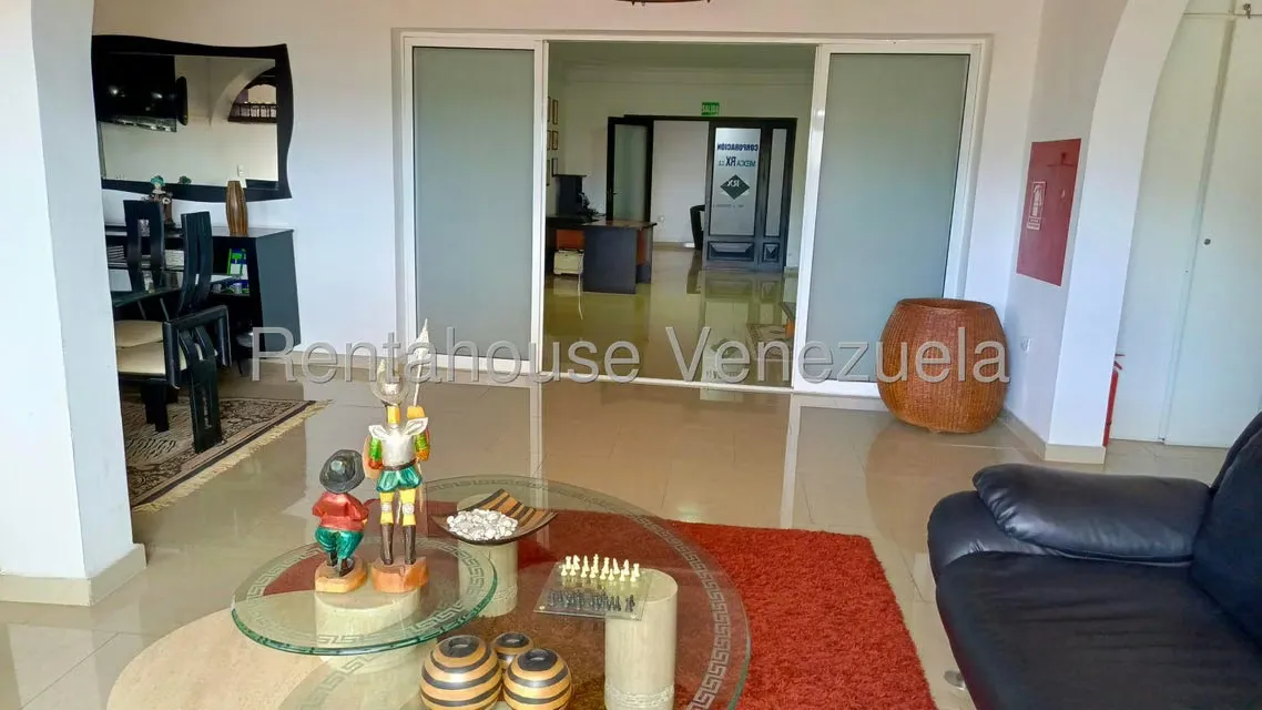 Casa (Multipes Niveles) en Venta en Santa Monica, Distrito Metropolitano - 22