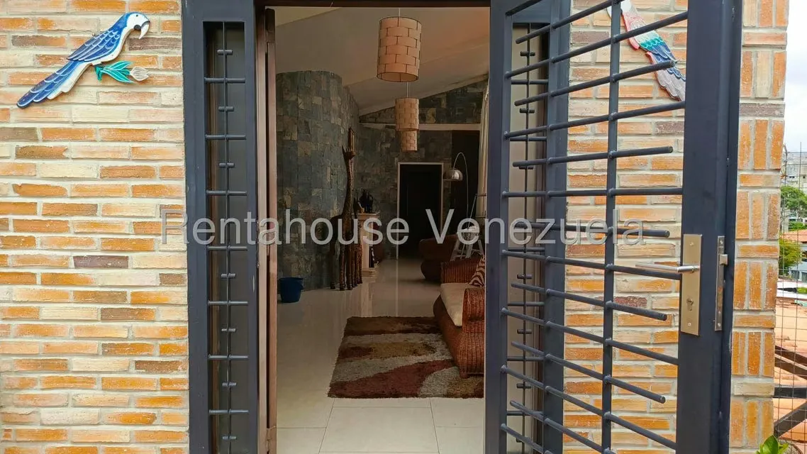 Casa (Multipes Niveles) en Venta en Santa Monica, Distrito Metropolitano - 45