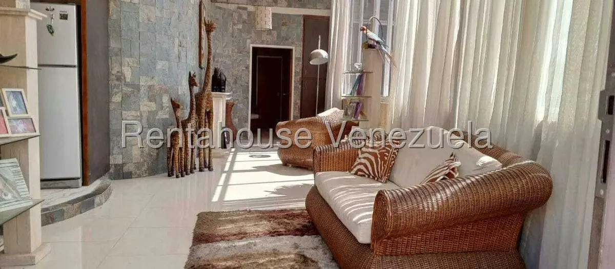 Casa (Multipes Niveles) en Venta en Santa Monica, Distrito Metropolitano - 46