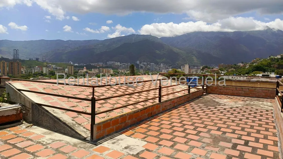 Casa (Multipes Niveles) en Venta en Santa Monica, Distrito Metropolitano - 73