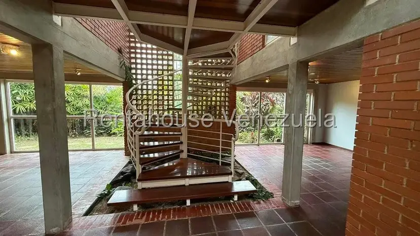 Casa (Duplex) en Venta en La Union, Distrito Metropolitano