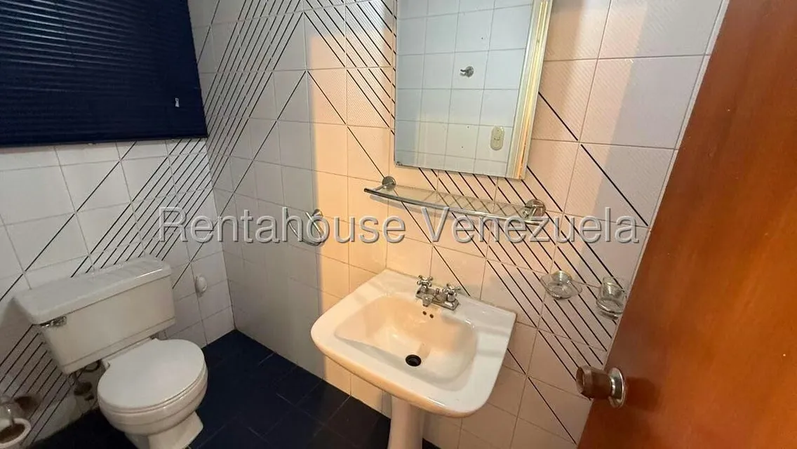 Casa (Duplex) en Venta en La Union, Distrito Metropolitano - 4