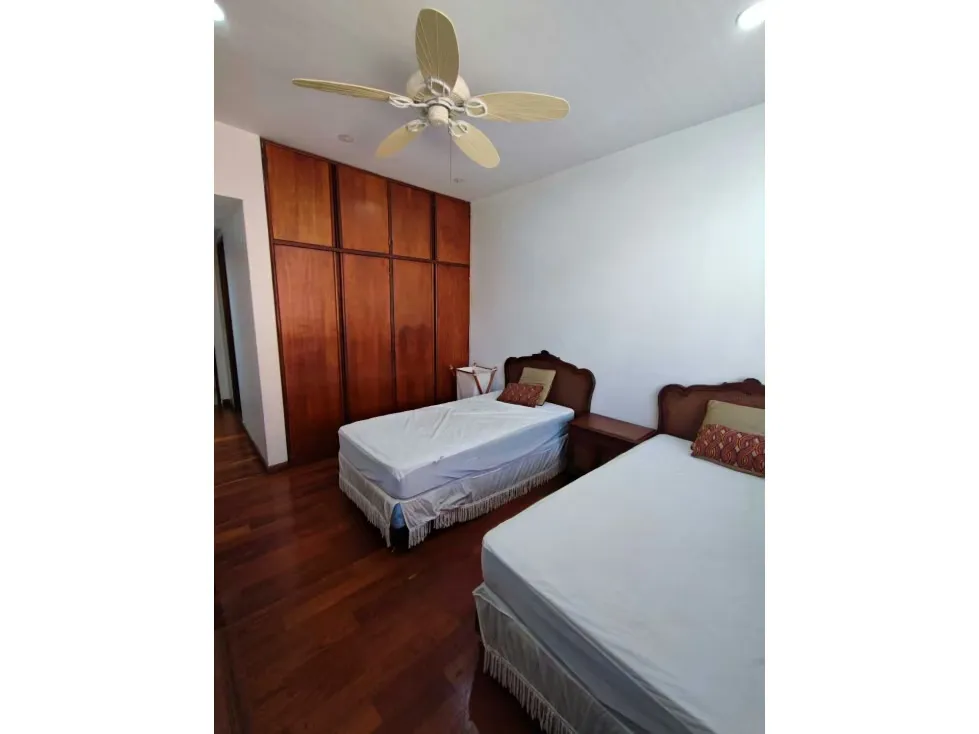 Se alquila apartamento 267m2 Campo Alegre 7414 - 23