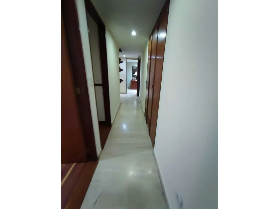 Se alquila apartamento 267m2 Campo Alegre 7414 - 31