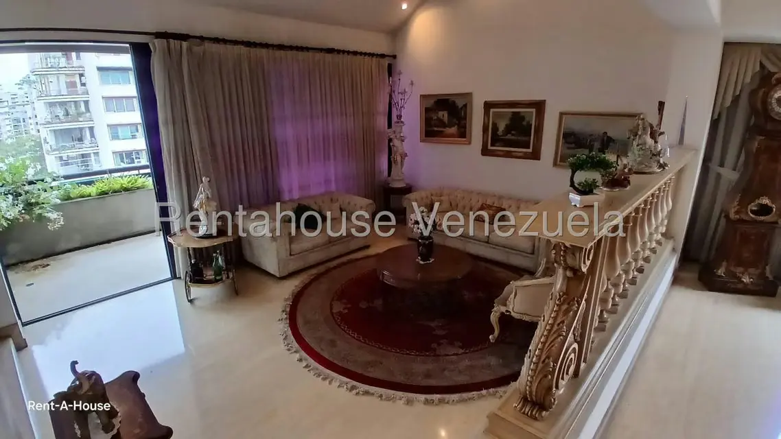 Apartamento (1 Nivel) en Venta en La Florida, Distrito Metropolitano - 35