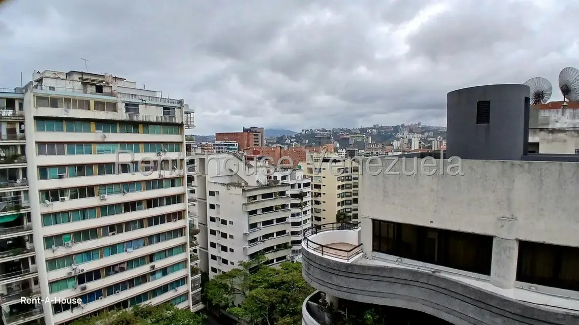 Apartamento (1 Nivel) en Venta en La Florida, Distrito Metropolitano - 49