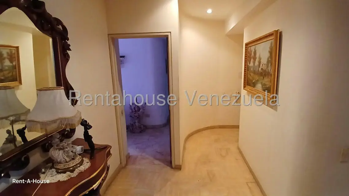 Apartamento (1 Nivel) en Venta en La Florida, Distrito Metropolitano - 64