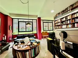 View 10