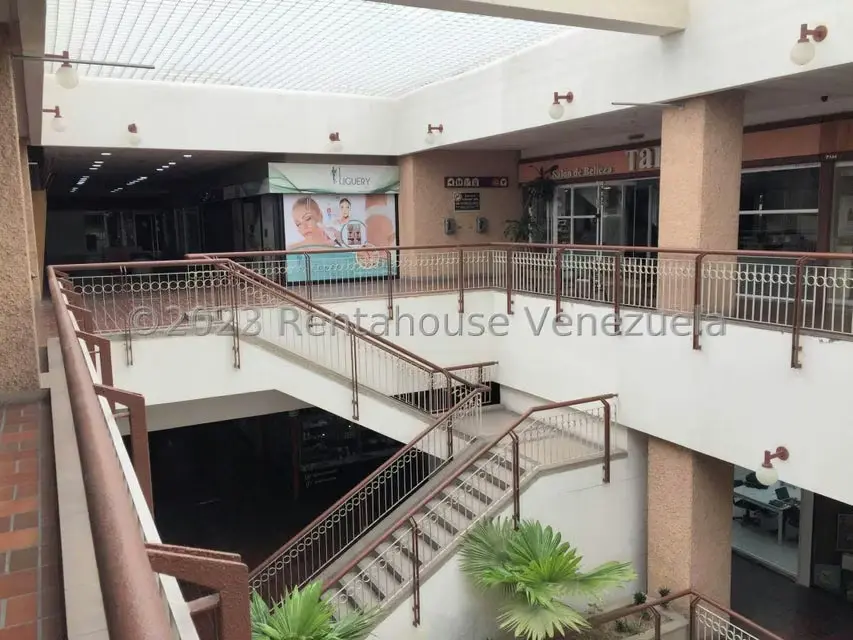 Local Comercial en Alquiler en Prados del Este, Distrito Metropolitano - 2