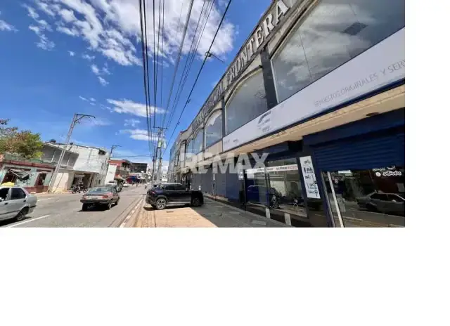 Local Comercial en Alquiler - planta baja a pie de calle en San Antonio del Táchira