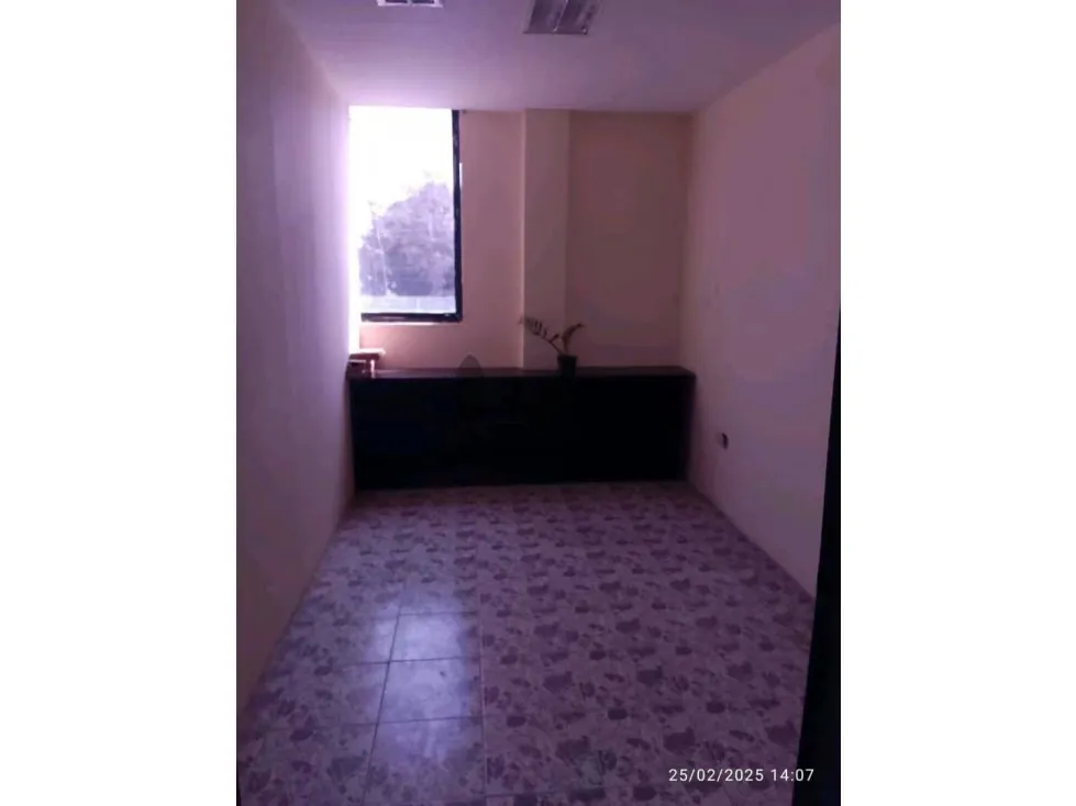 Excelente Galpón en Venta en Los Guayos - 20