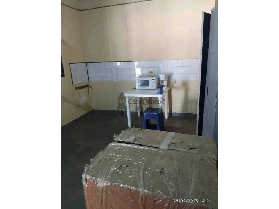 Excelente Galpón en Venta en Los Guayos - 33