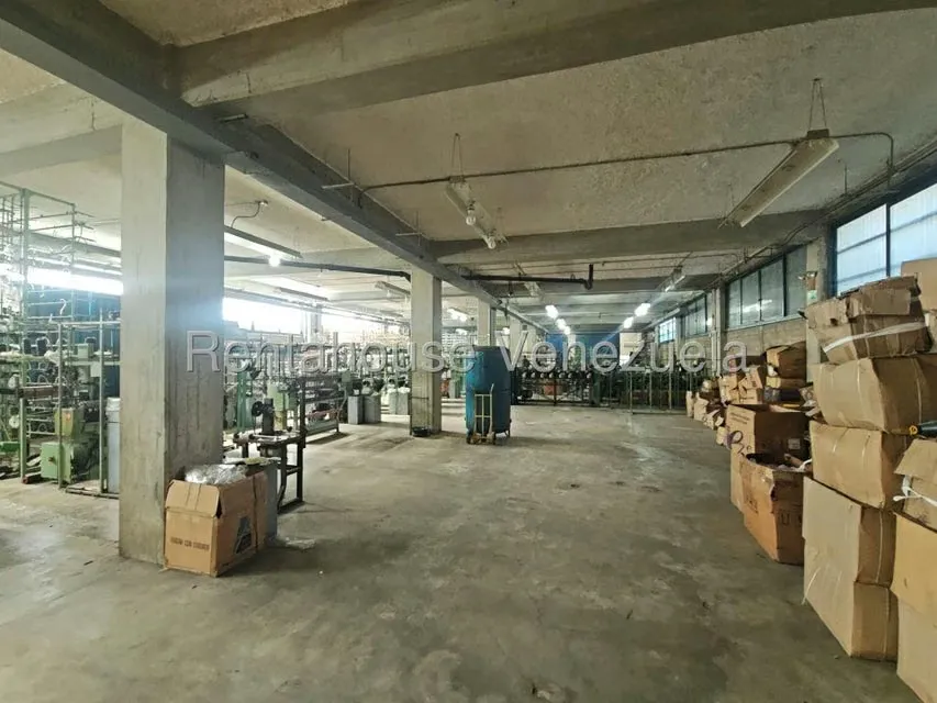 Edificio en Venta en La Guairita, Miranda - 11